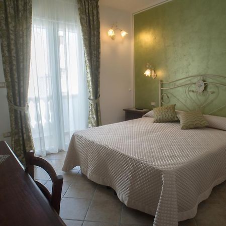 B&B Corte Dell' Immacolata Taviano Kültér fotó