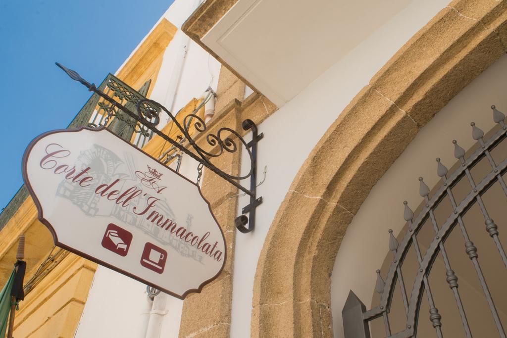 B&B Corte Dell' Immacolata Taviano Kültér fotó